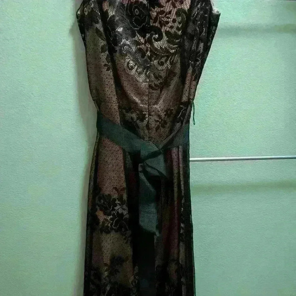 Black and Pink Lace Dress Size 10 - Picture 2 of 4